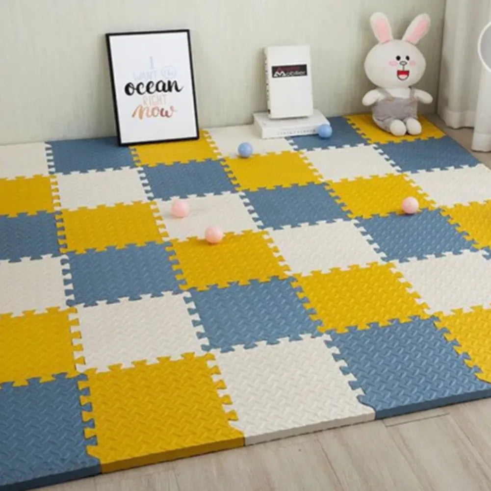 Tapis puzzle moelleux en mousse EVA coloré pour bébé, parfait pour un espace de jeu confortable et sécurisé.